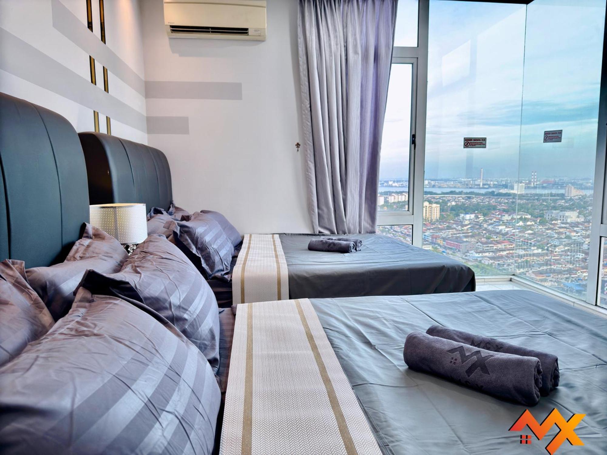 Ksl Mall 7-10pax 2b2b Netflix-smarttv 65inch * Johor Bahru
