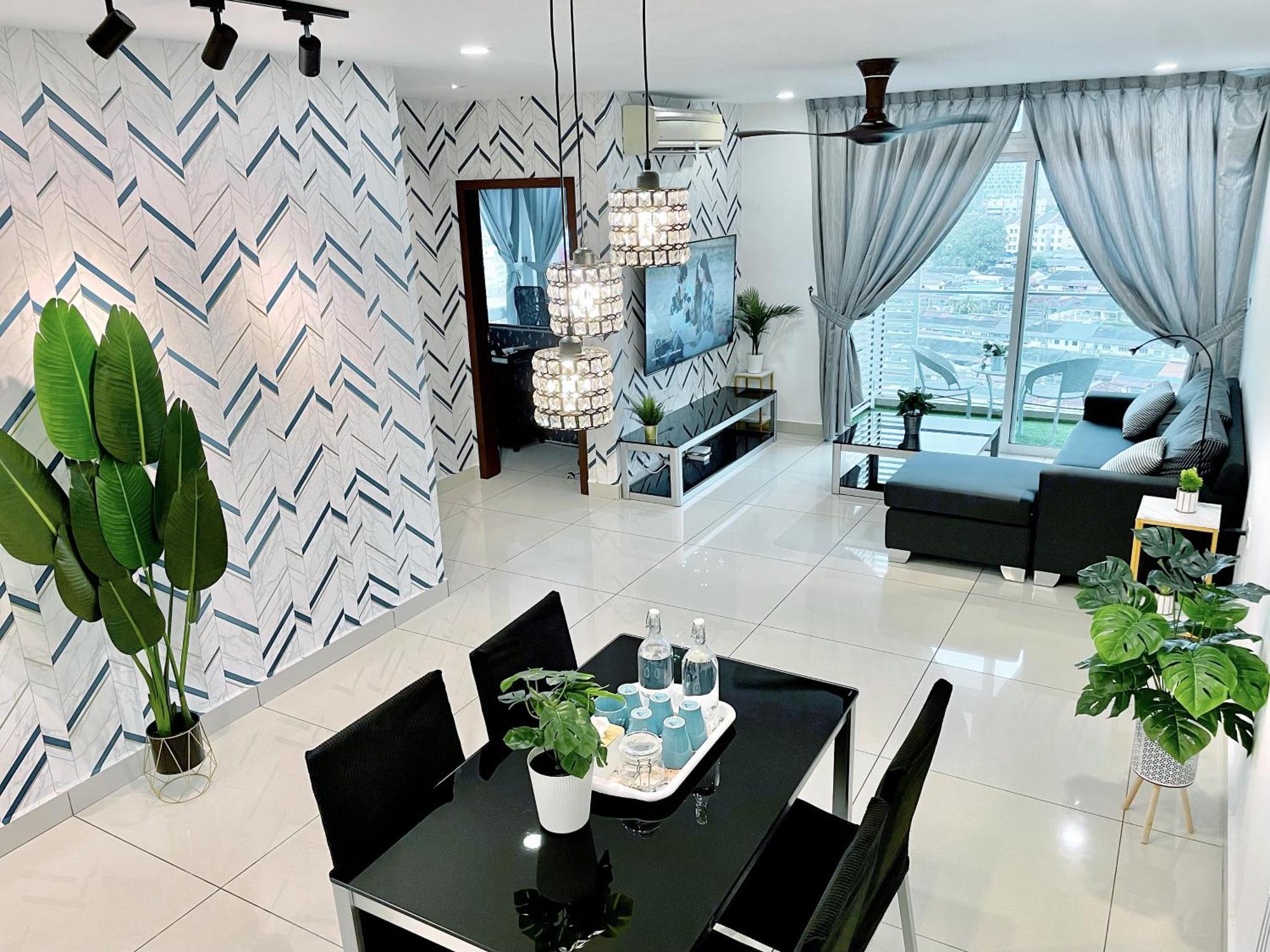 Ksl Mall 7-10pax 2b2b Netflix-smarttv 65inch * Johor Bahru