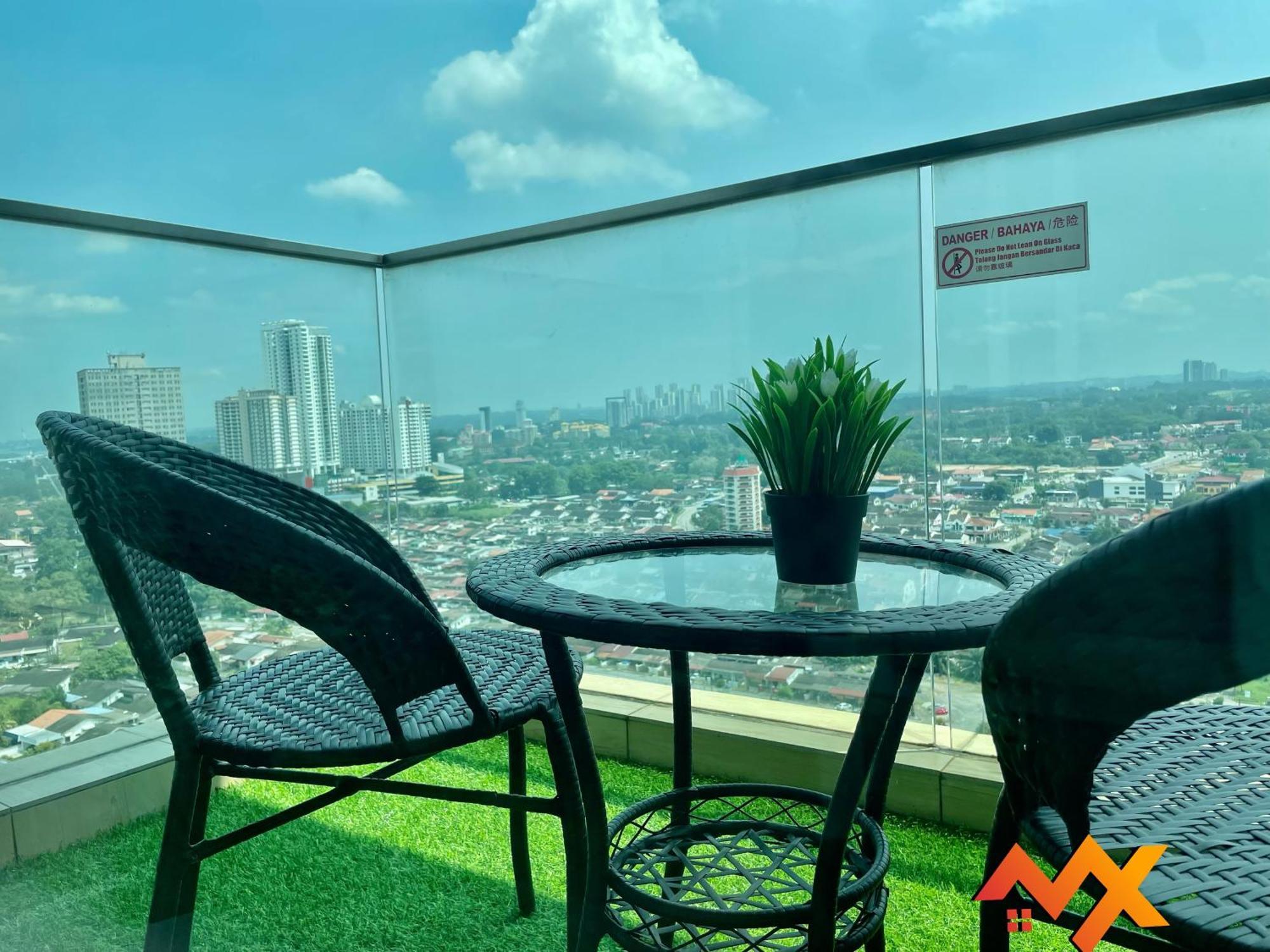 Ksl Mall 7-10pax 2b2b Netflix-smarttv 65inch Apartment
